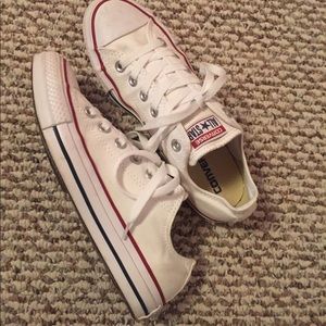 Converse Chuck Taylor all-stars size 7.5 worn once